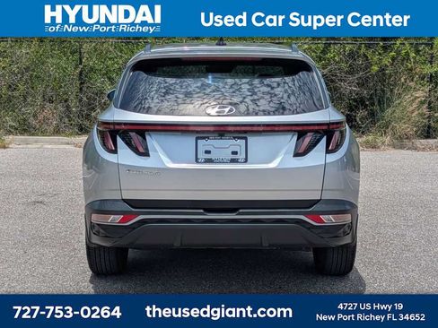Used 2023 Hyundai Tucson SEL w/ Convenience Package FWD image 4