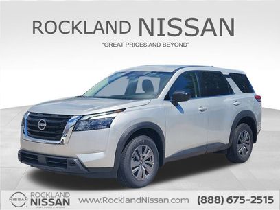 New 2025 Nissan Pathfinder S
