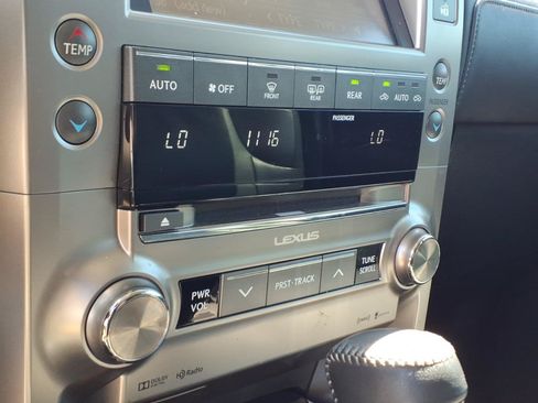 Used 2017 Lexus GX 460 AWD/4WD image 14