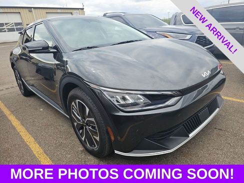 Used 2024 Kia EV6 Light AWD/4WD image 15