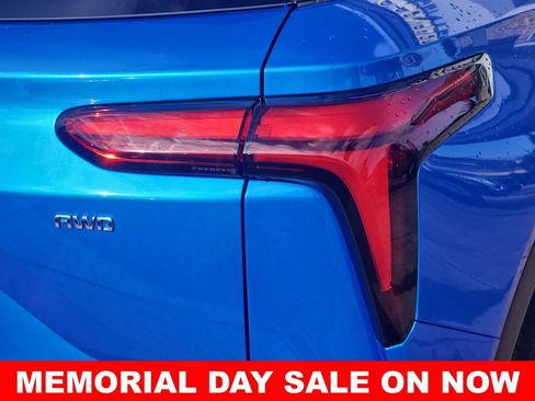 New 2024 Chevrolet Blazer EV LT AWD/4WD image 41