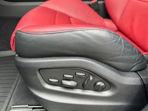 Certified 2024 Porsche Cayenne Turbo GT AWD/4WD image 14