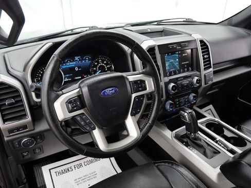 Used 2018 Ford F150 Lariat w/ Equipment Group 502A Luxury AWD/4WD image 11