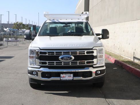 Used 2024 Ford F350 XL w/ XL Chrome Package image 3