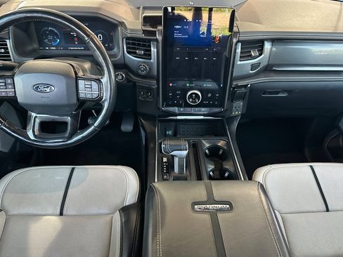 Used 2024 Ford F150 Lightning Platinum AWD/4WD image 12
