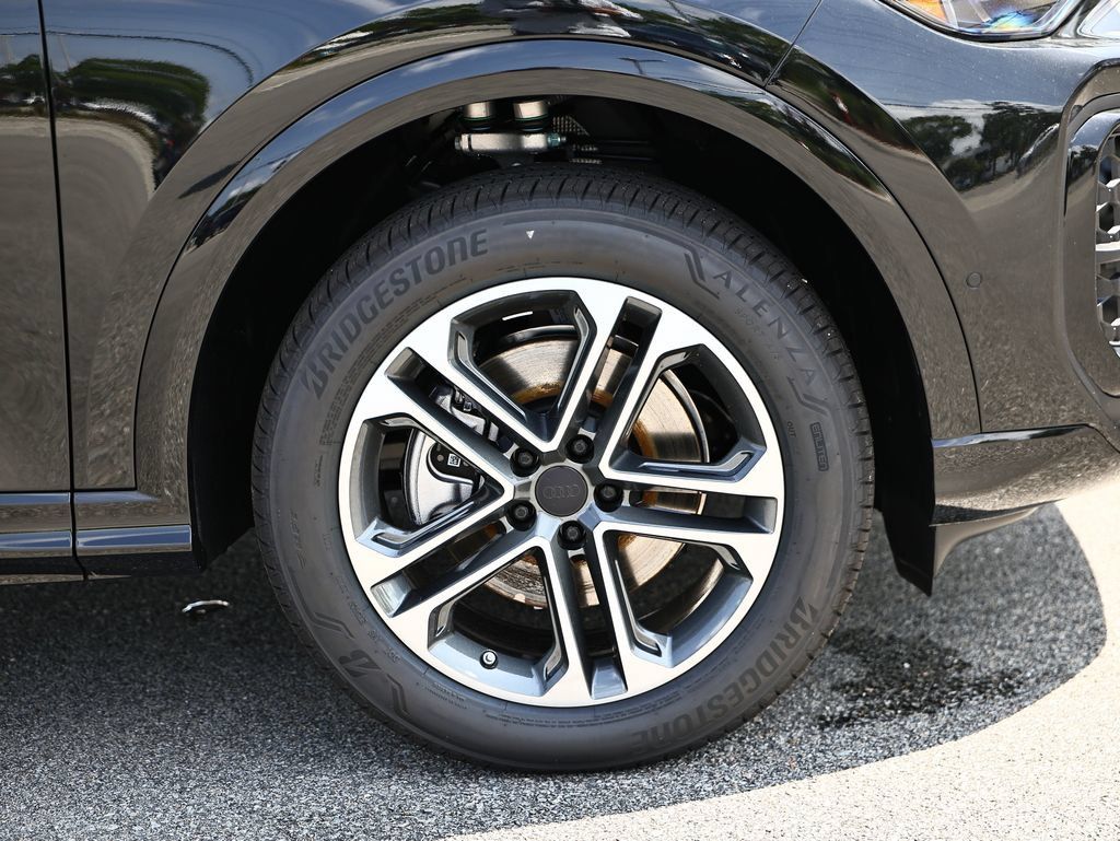 New 2026 Audi Q5 2.0T AWD/4WD image 5
