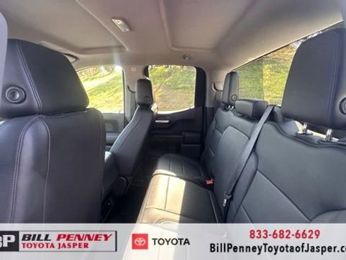 Used 2021 GMC Sierra 1500 4x4 Double Cab w/ Sierra Value Package image 18