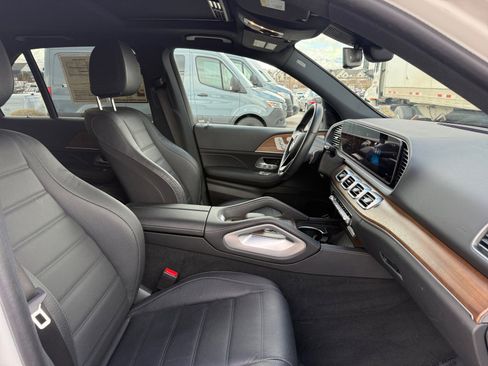 Certified 2024 Mercedes-Benz GLE 350 4MATIC image 18