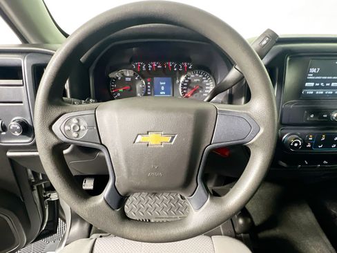 Used 2016 Chevrolet Silverado 1500 Custom w/ Custom Convenience Package image 17