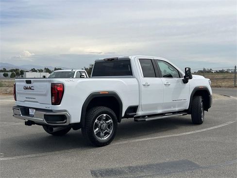 New 2026 GMC Sierra 2500 SLE w/ SLE Value Package; image 3