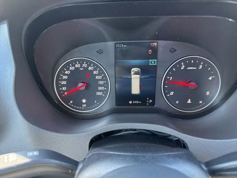 Used 2025 Mercedes-Benz Sprinter 2500 image 19