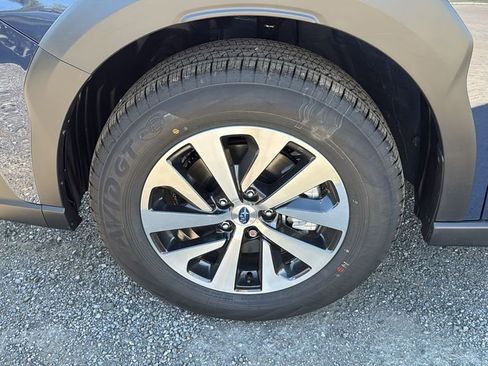 New 2025 Subaru Outback Premium image 5