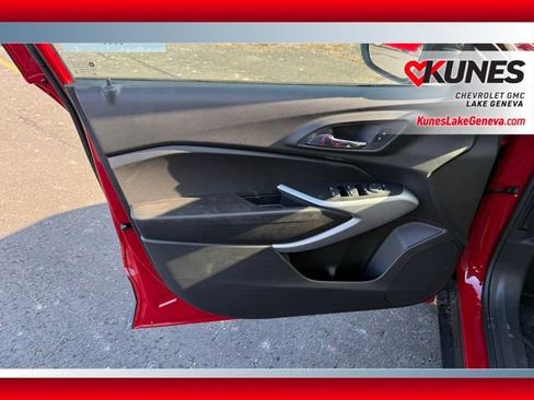 New 2026 Chevrolet Trax RS w/ Driver Confidence Package image 14