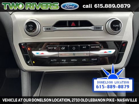 Used 2022 Ford Explorer XLT w/ Equipment Group 202A image 27