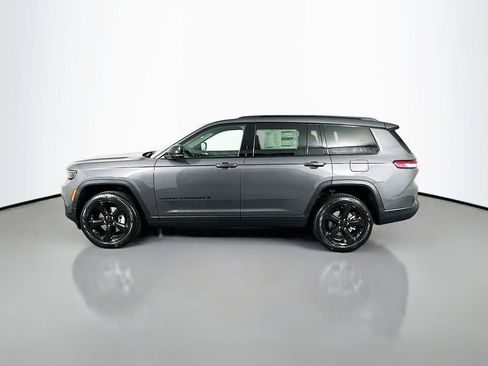 New 2025 Jeep Grand Cherokee L Limited w/ Black Appearance Package image 4