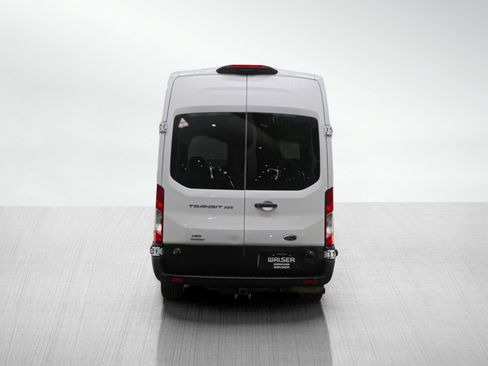 Used 2020 Ford Transit 350 XL image 5