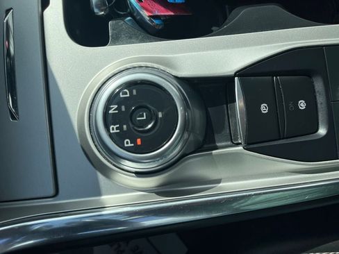 Used 2024 Ford Explorer XLT w/ Equipment Group 202A image 30