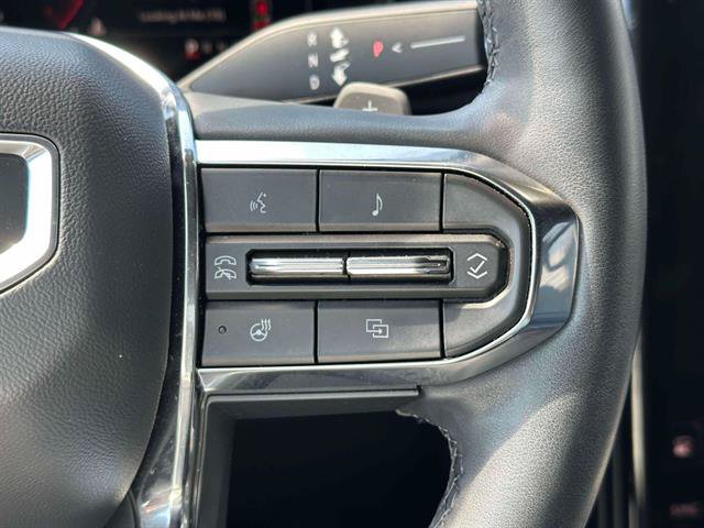Used 2024 GMC Acadia Elevation FWD image 39