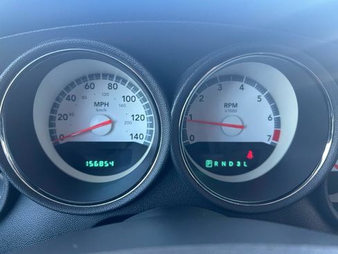 Used 2009 Dodge Charger SXT RWD image 19