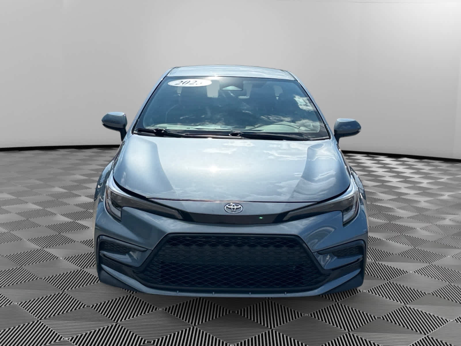 Used 2023 Toyota Corolla SE FWD image 8