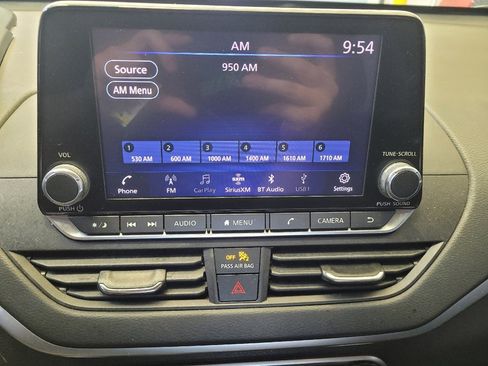 Used 2020 Nissan Altima 2.5 S FWD image 25