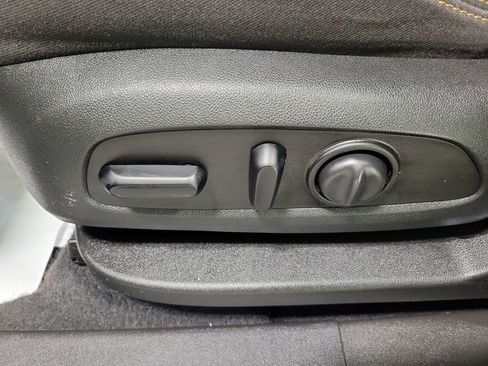 Used 2020 GMC Terrain SLE w/ Driver Convenience Package image 39