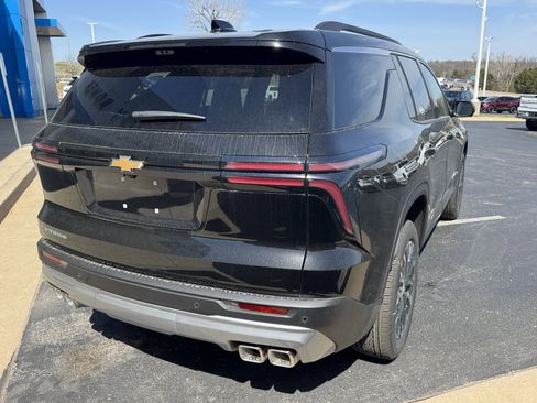 New 2026 Chevrolet Traverse LT image 4