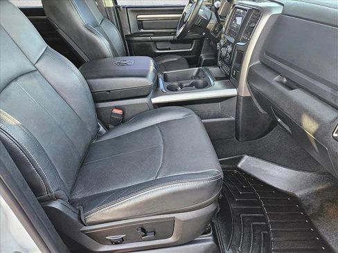 Used 2018 RAM 2500 Laramie w/ Sport Appearance Group image 17