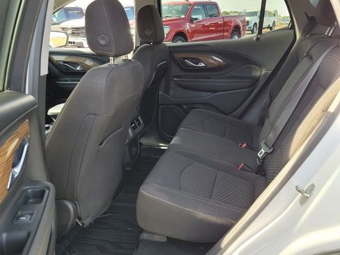 Used 2020 GMC Terrain SLE w/ Driver Convenience Package FWD image 6
