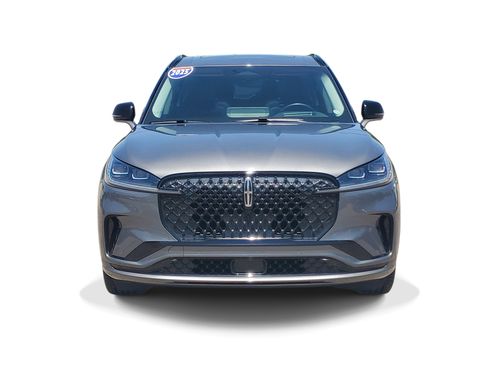 Used 2025 Lincoln Aviator Reserve w/ Equipment Group 201A AWD/4WD image 2