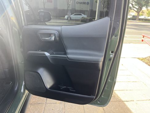 Used 2020 Toyota Tacoma TRD Pro image 41