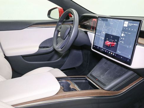 Used 2021 Tesla Model S Long Range AWD/4WD image 18
