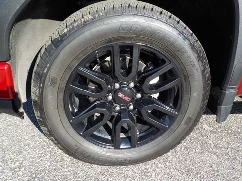 Used 2024 GMC Sierra 1500 Elevation AWD/4WD image 11