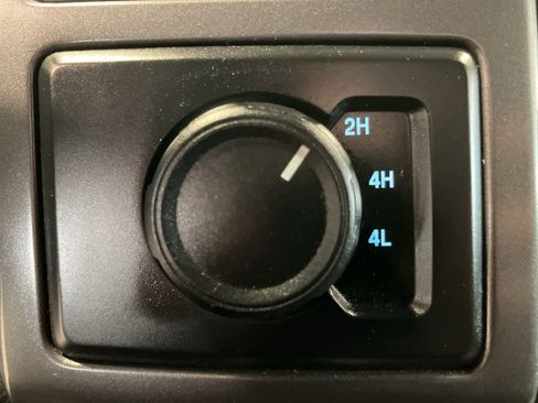 Used 2020 Ford F150 XLT w/ Equipment Group 302A Luxury image 20