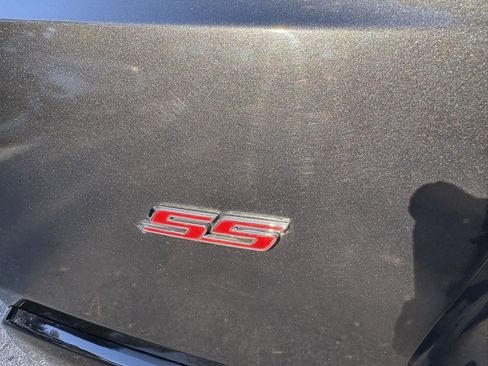 Used 2017 Chevrolet Camaro SS image 11