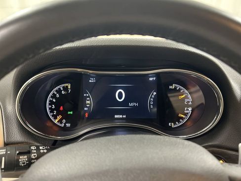 Used 2014 Jeep Grand Cherokee Laredo w/ Quick Order Package 23E AWD/4WD image 13