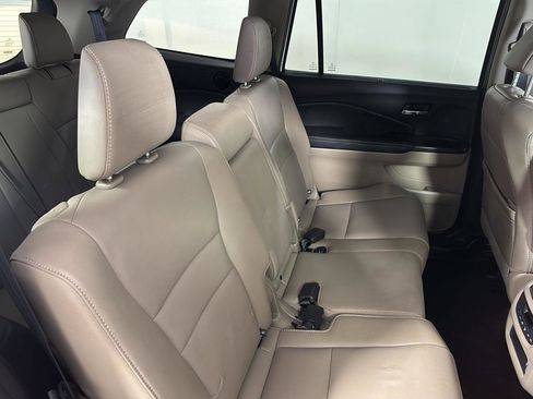 Used 2019 Honda Pilot EX-L image 18