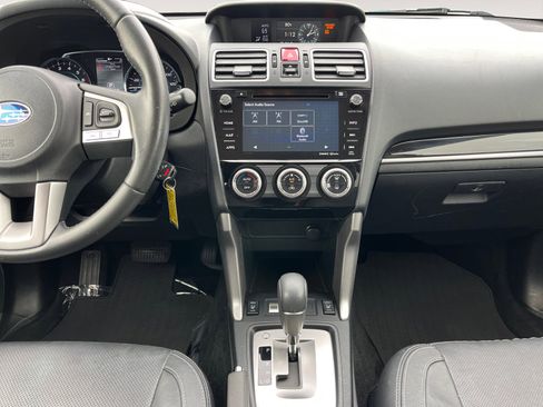 Used 2017 Subaru Forester 2.5i Limited AWD/4WD image 12