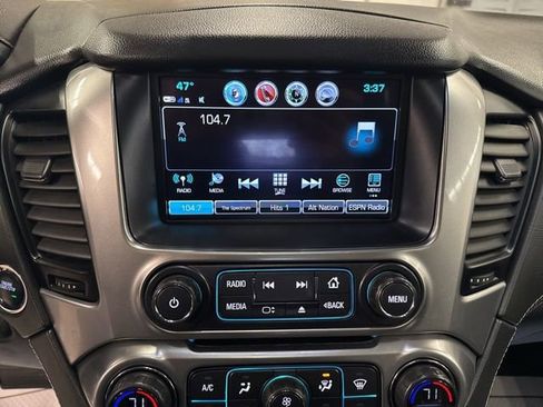 Used 2020 Chevrolet Tahoe LT w/ Luxury Package image 14