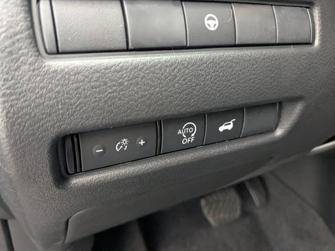 New 2026 Nissan Rogue SV FWD image 15
