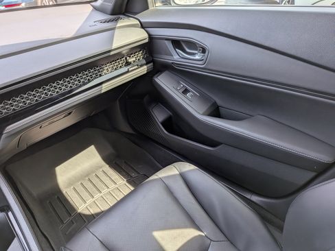Used 2024 Honda Accord Sport image 15
