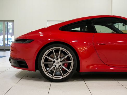 Used 2020 Porsche 911 Carrera S RWD image 18