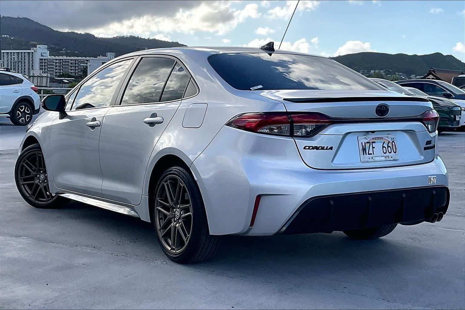Used 2024 Toyota Corolla Hybrid Sedan FWD image 4