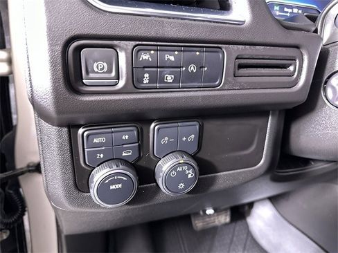 Used 2023 Chevrolet Tahoe RST w/ Luxury Package image 18