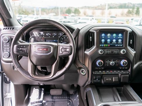 Used 2021 GMC Sierra 2500 AT4 w/ AT4 Preferred Package image 16