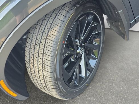 New 2026 Nissan Rogue Platinum AWD/4WD image 31