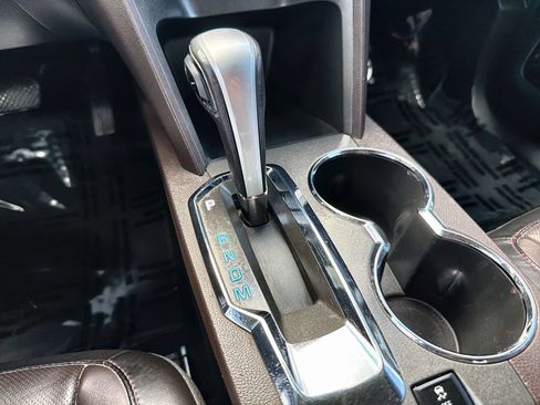 Used 2012 Chevrolet Equinox LTZ FWD image 19