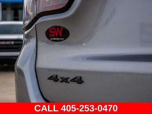Used 2022 Jeep Compass Trailhawk AWD/4WD image 13