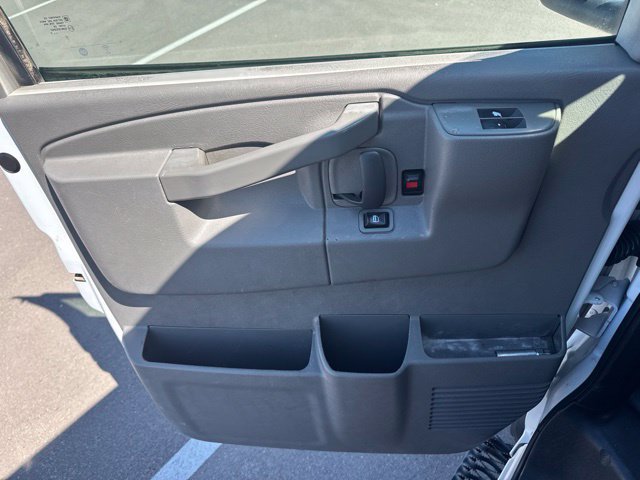 Used 2019 GMC Savana 3500 w/ Power Convenience Package RWD image 14