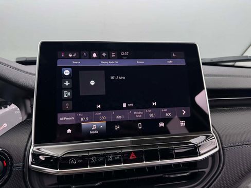 New 2026 Jeep Compass Latitude image 28